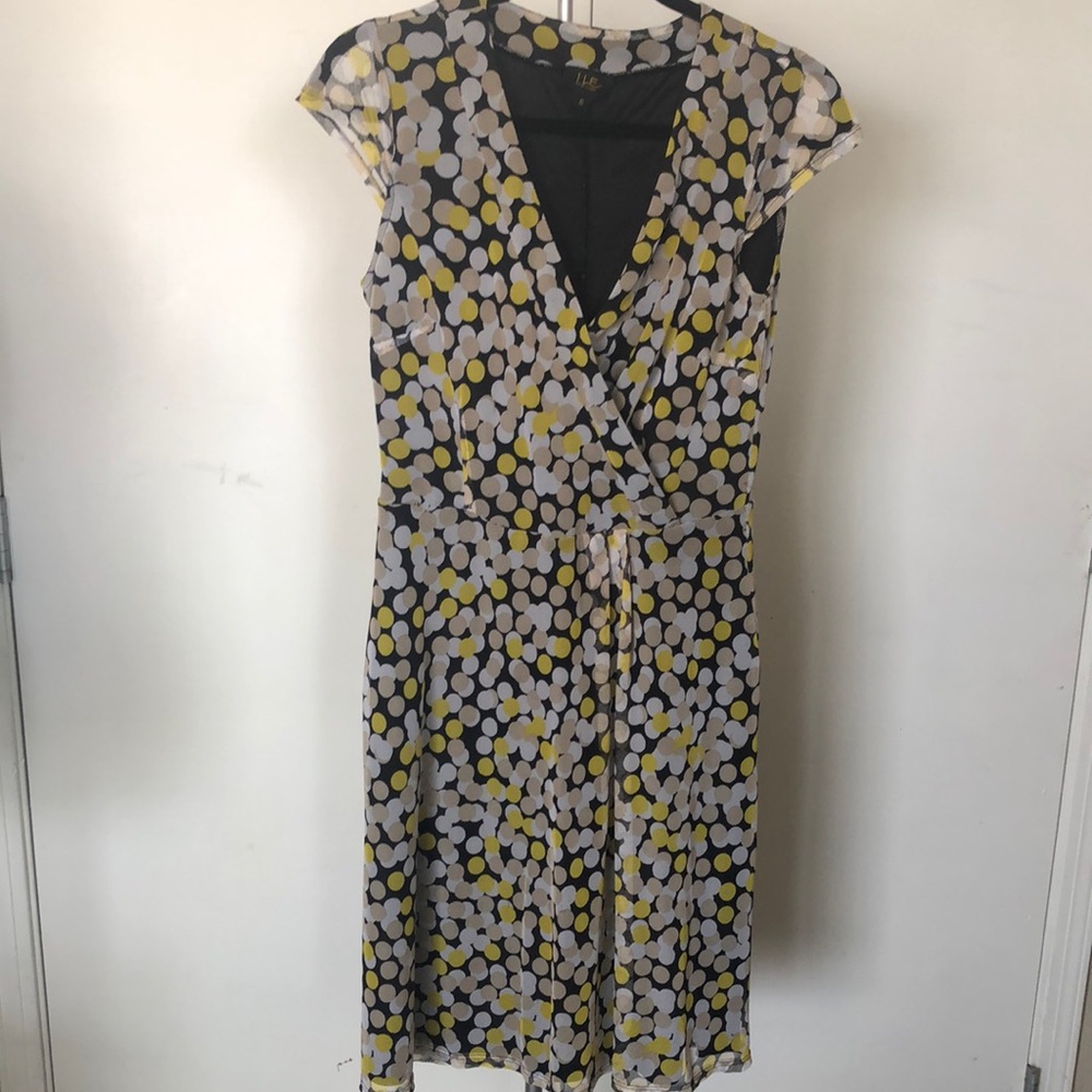Cream Midi Sundress with Flutter Sleeves and V-Neck - Picture 3 of 3
